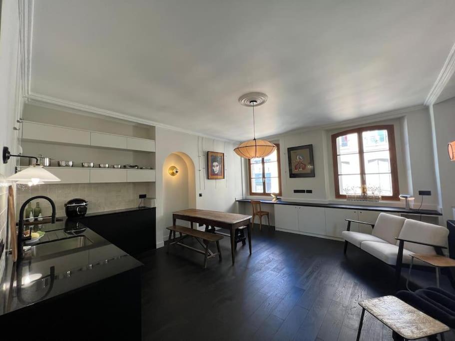 Suite Versailles Quartier Saint-Louis 6 Personnes 外观 照片