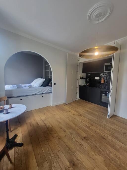 Suite Versailles Quartier Saint-Louis 6 Personnes 外观 照片