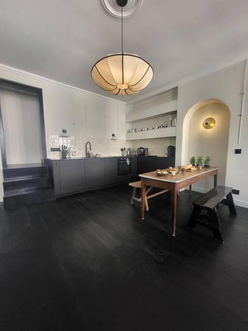 Suite Versailles Quartier Saint-Louis 6 Personnes 外观 照片